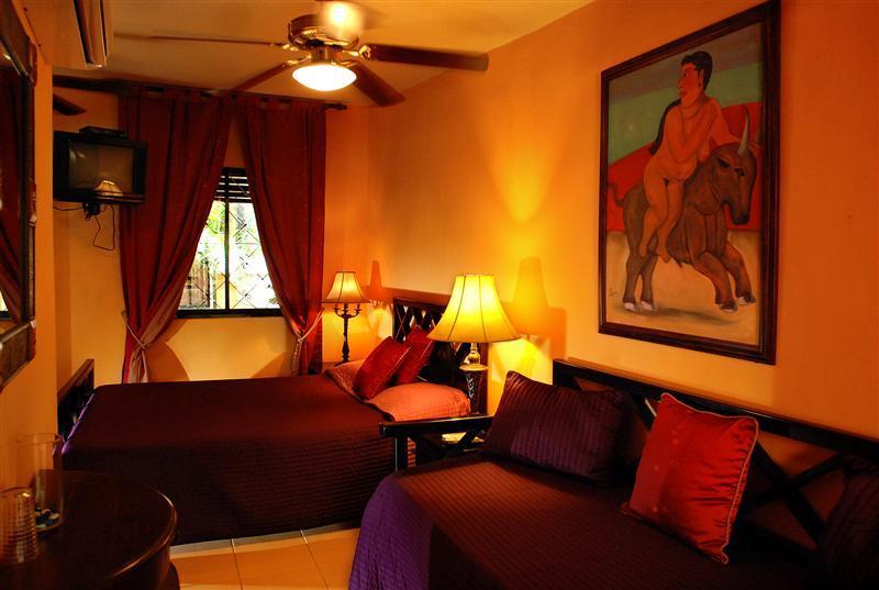 Hotel Casa Naemie Santo Domingo Exteriér fotografie
